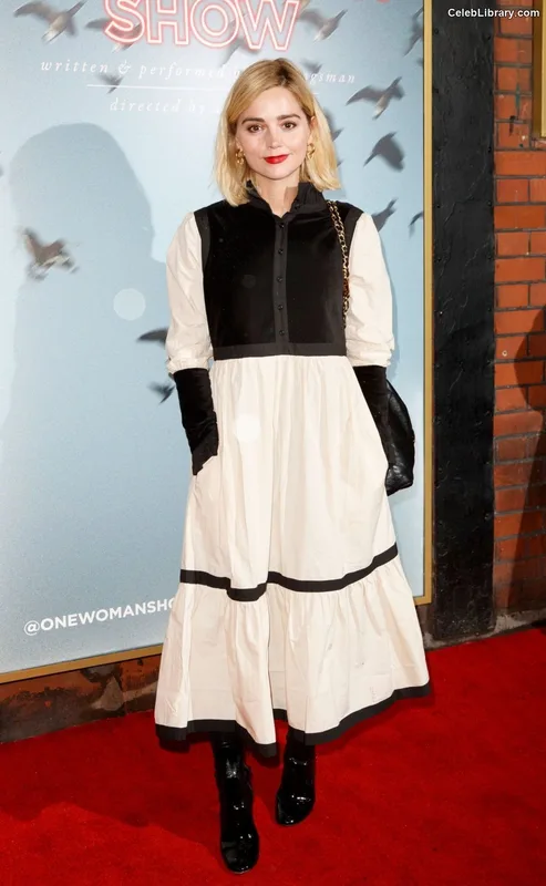 Jenna Coleman photo 19 of 499