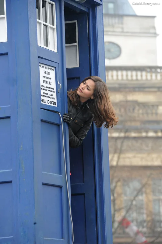 Jenna Coleman photo 9 of 499
