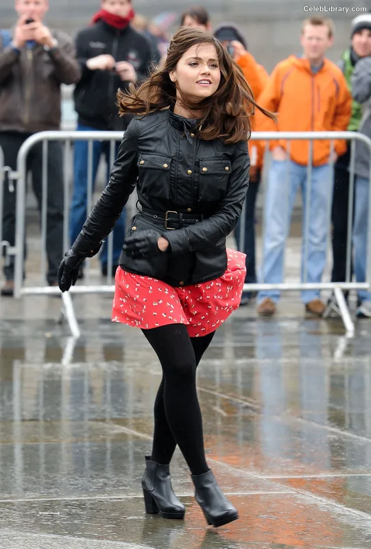 Jenna Coleman photo 11 of 499