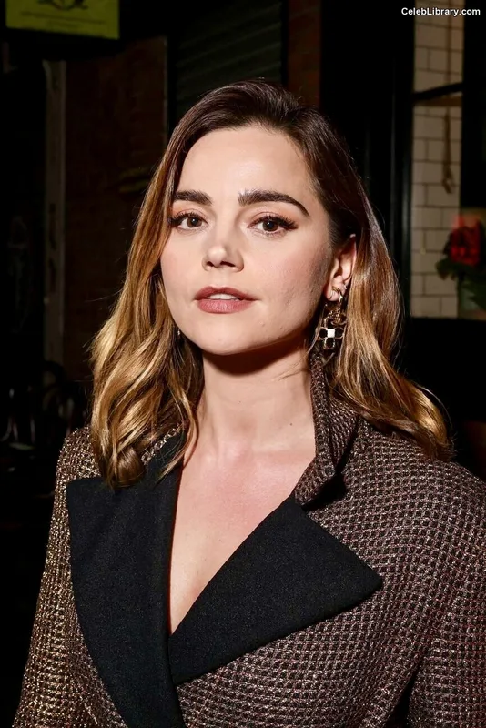 Jenna Coleman photo 13 of 499