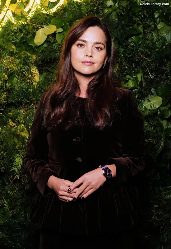 Jenna Coleman photo 22 of 499