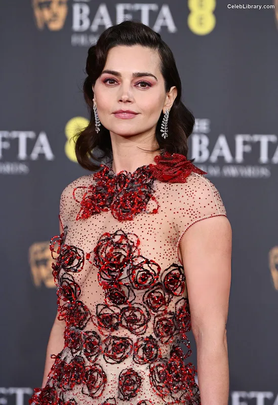 Jenna Coleman photo 9 of 499