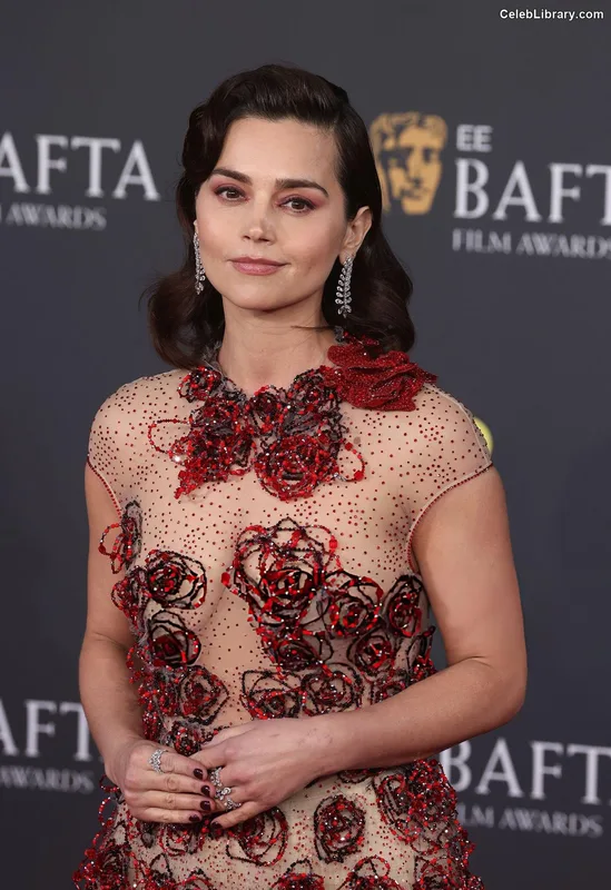 Jenna Coleman photo 17 of 499