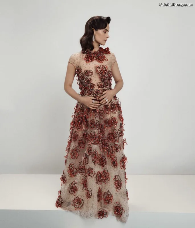 Jenna Coleman photo 18 of 499