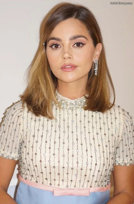 Jenna Coleman photo 6 of 499