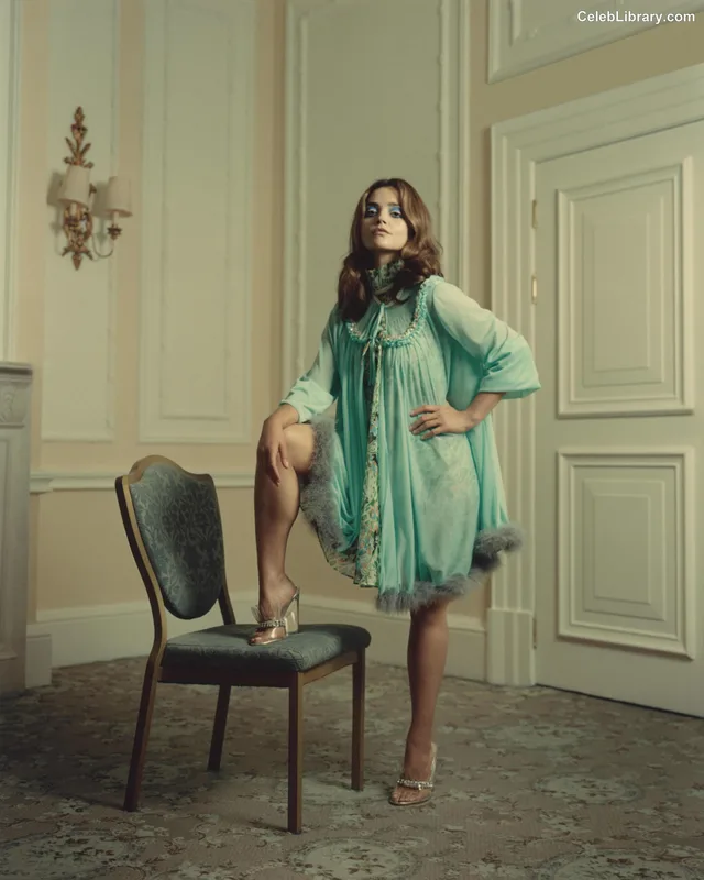 Jenna Coleman photo 3 of 499
