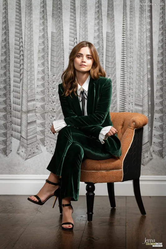 Jenna Coleman photo 6 of 499