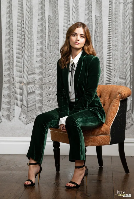 Jenna Coleman photo 8 of 499