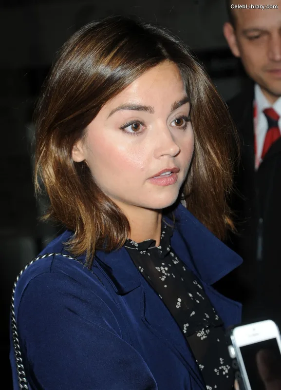 Jenna Coleman photo 3 of 499