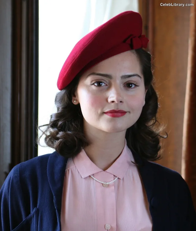 Jenna Coleman photo 5 of 499