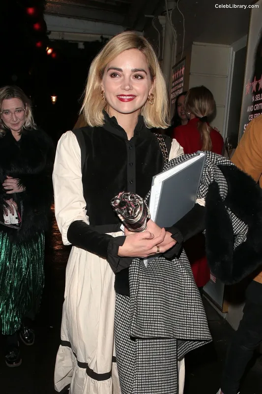Jenna Coleman photo 11 of 499
