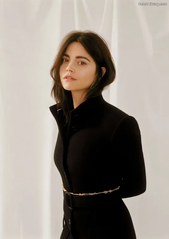 Jenna Coleman photo 20 of 499