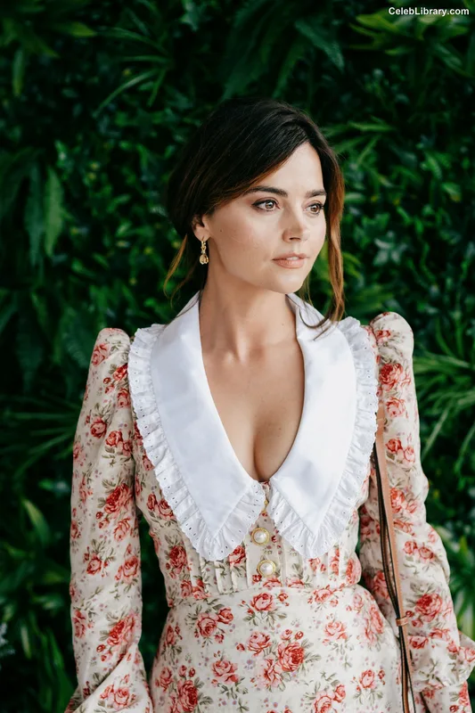 Jenna Coleman photo 3 of 499