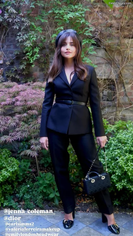 Jenna Coleman photo 18 of 499