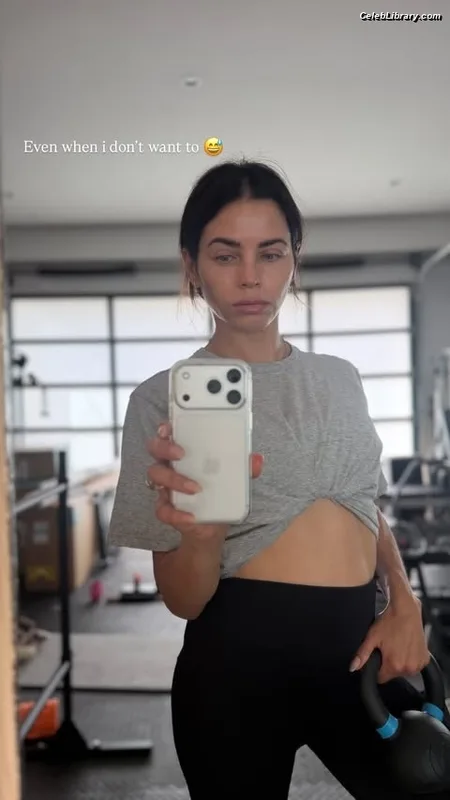 Jenna Dewan photo 4 of 563