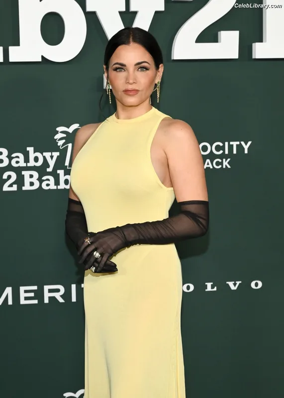 Jenna Dewan photo 11 of 563