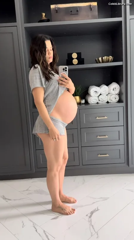 Jenna Dewan photo 14 of 563