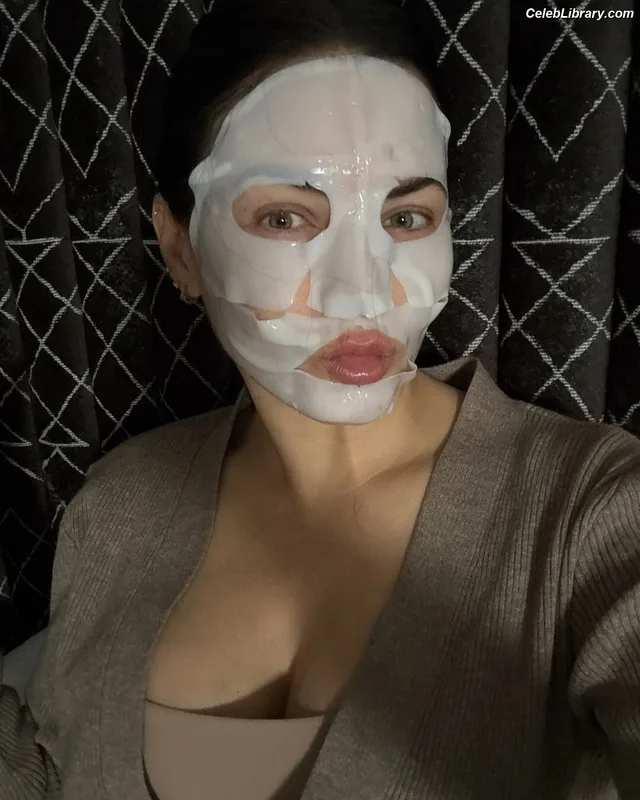 Jenna Dewan photo 3 of 563
