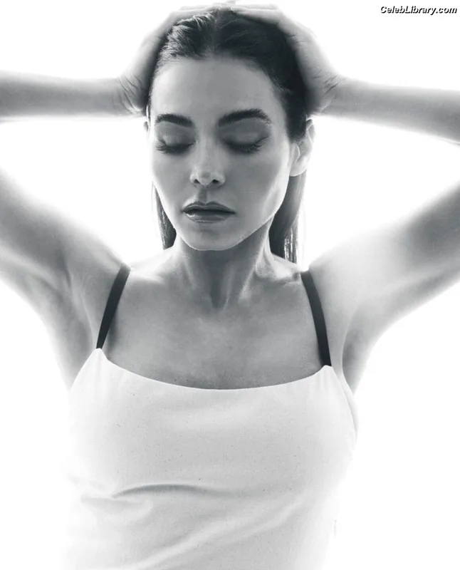 Jenna Dewan photo 7 of 563