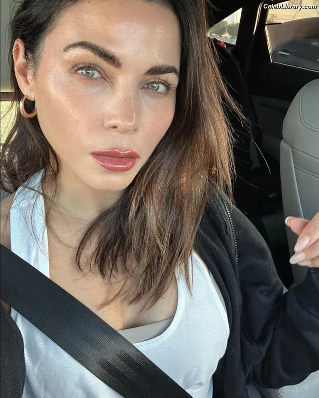 Jenna Dewan photo 18 of 563