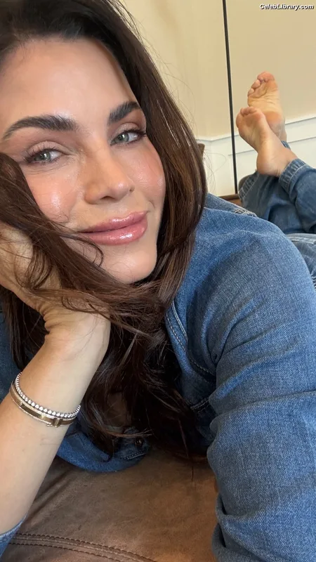 Jenna Dewan photo 24 of 563