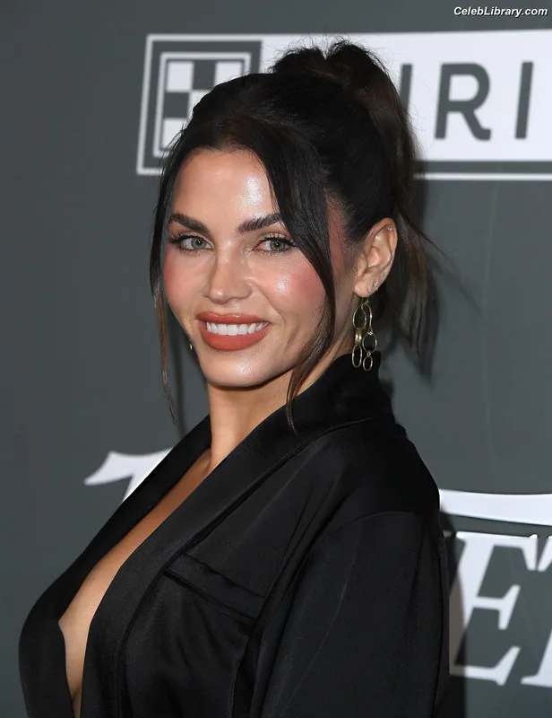 Jenna Dewan photo 10 of 563