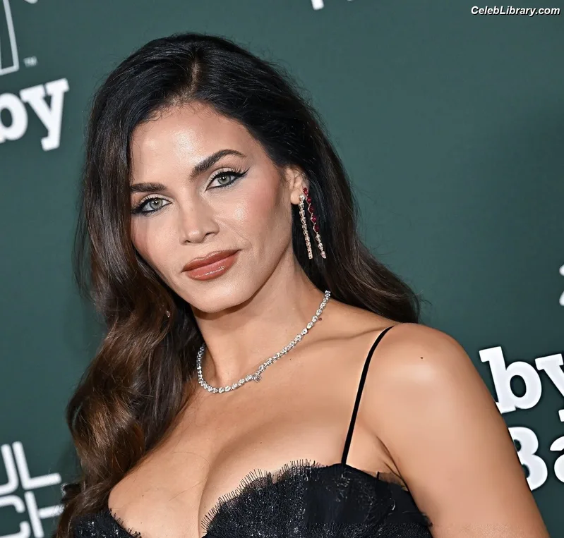 Jenna Dewan photo 4 of 563