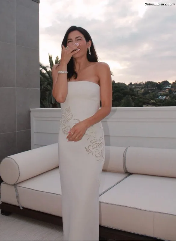 Jenna Dewan photo 2 of 563