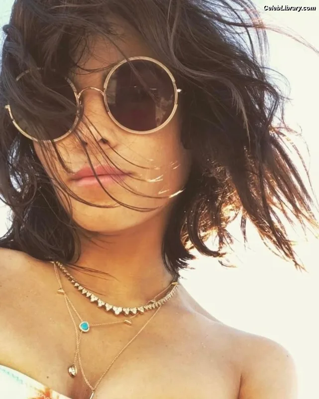 Jenna Dewan photo 16 of 563