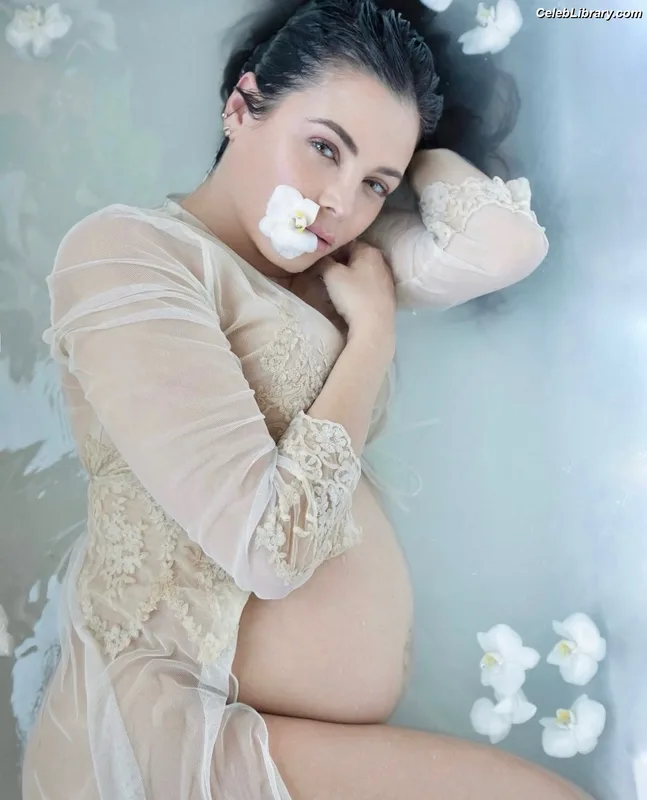 Jenna Dewan photo 23 of 563