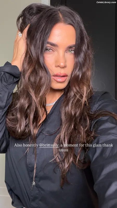 Jenna Dewan photo 10 of 563