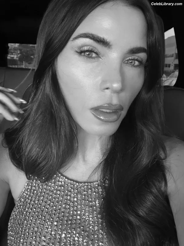 Jenna Dewan photo 10 of 563