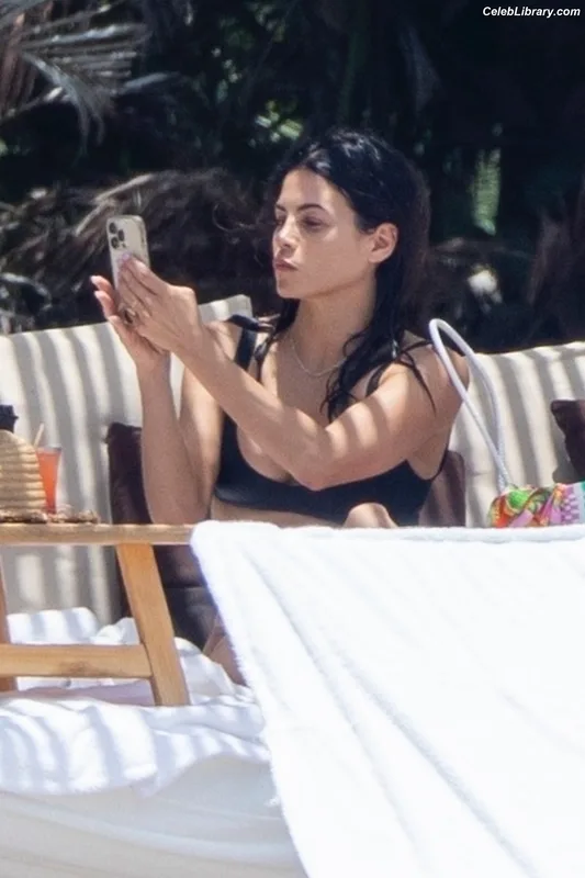 Jenna Dewan photo 12 of 563