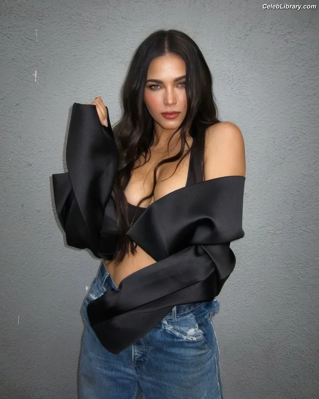 Jenna Dewan photo 2 of 563
