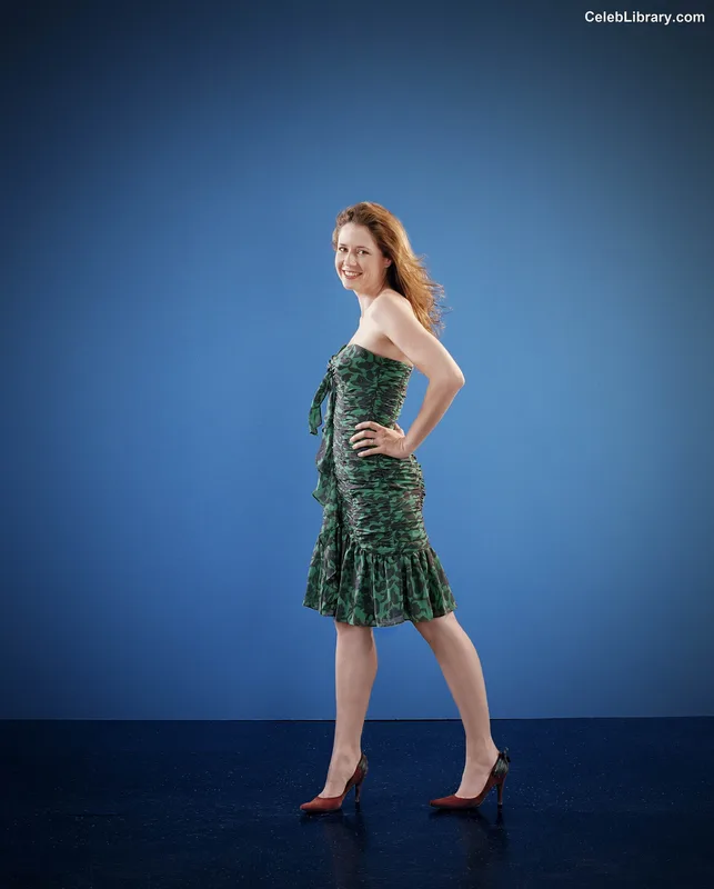 Jenna Fischer photo 2 of 112