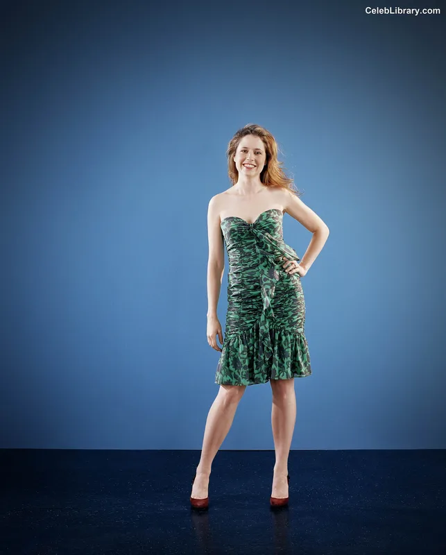 Jenna Fischer photo 4 of 112