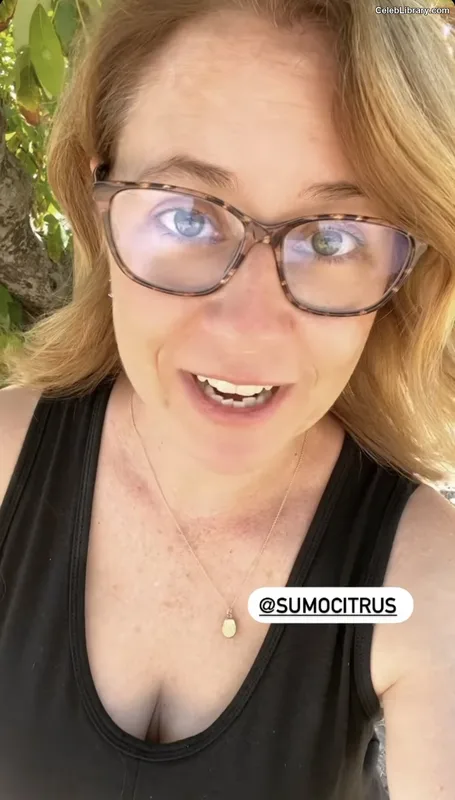 Jenna Fischer photo 18 of 112