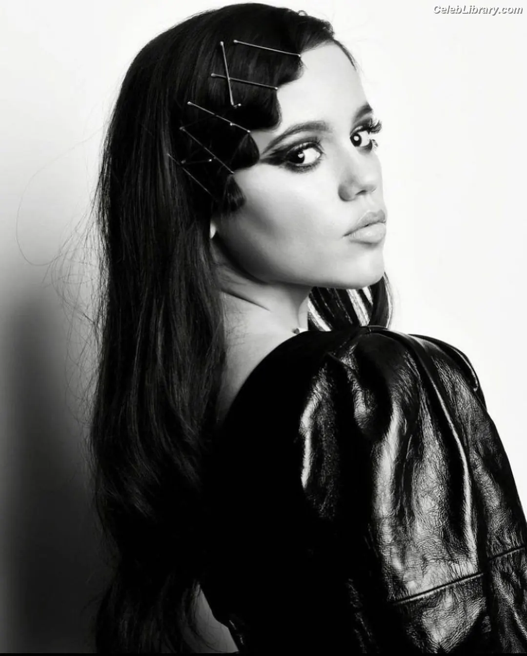 Jenna Ortega photo 12 of 5475