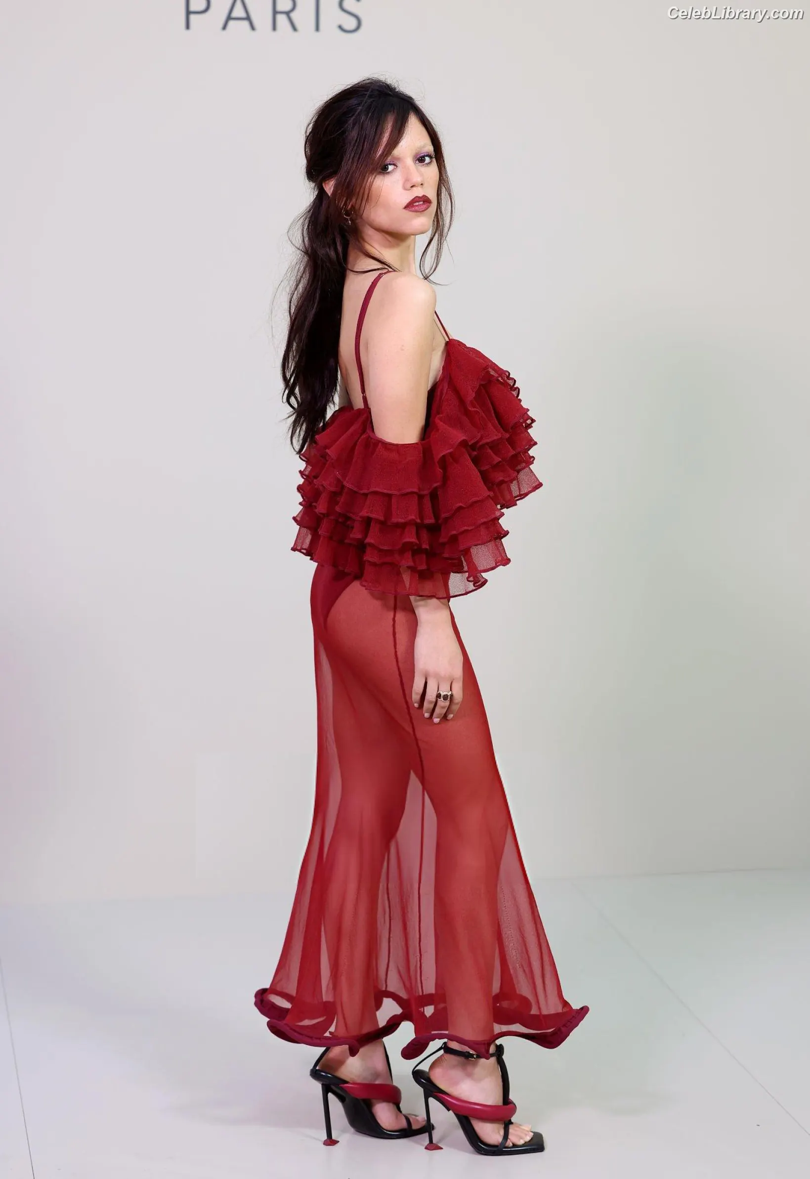 Jenna Ortega photo 19 of 5475