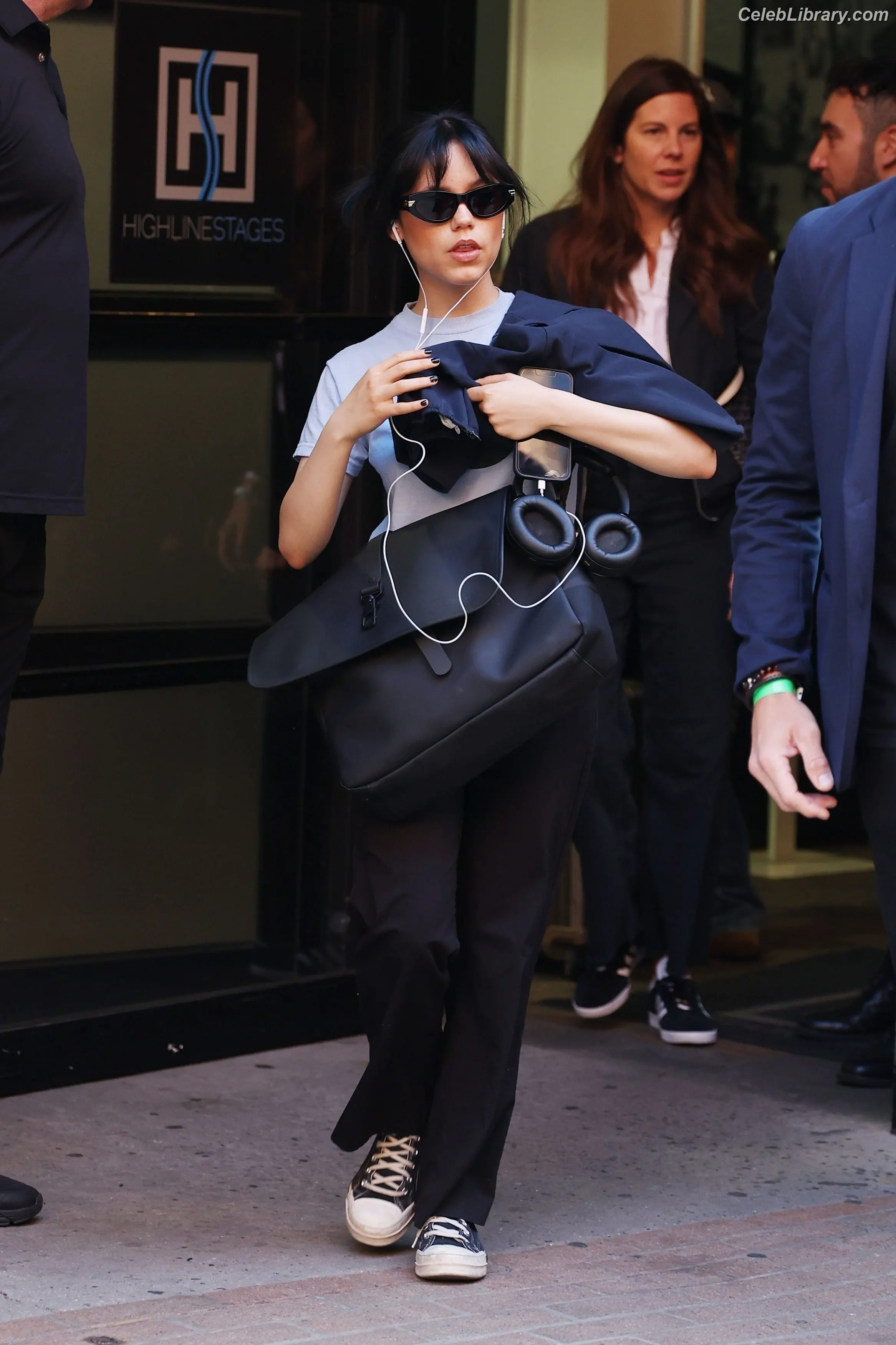 Jenna Ortega photo 6 of 5475