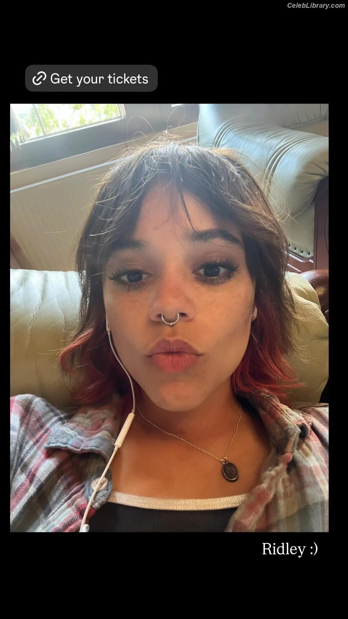 Jenna Ortega photo 16 of 5475