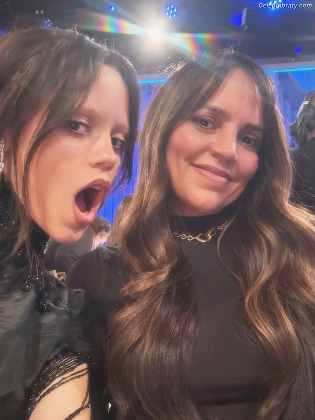 Jenna Ortega photo 1 of 5475