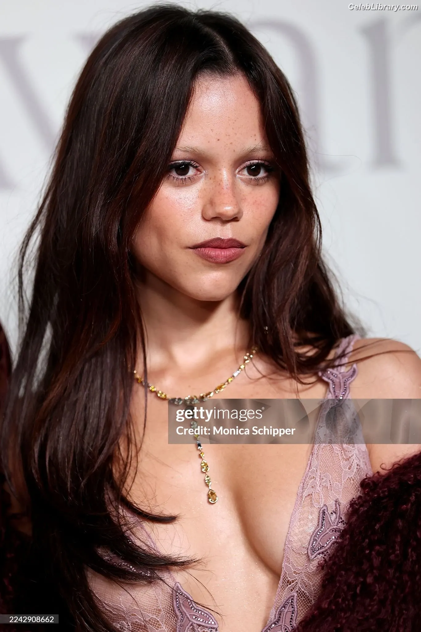 Jenna Ortega photo 9 of 5475