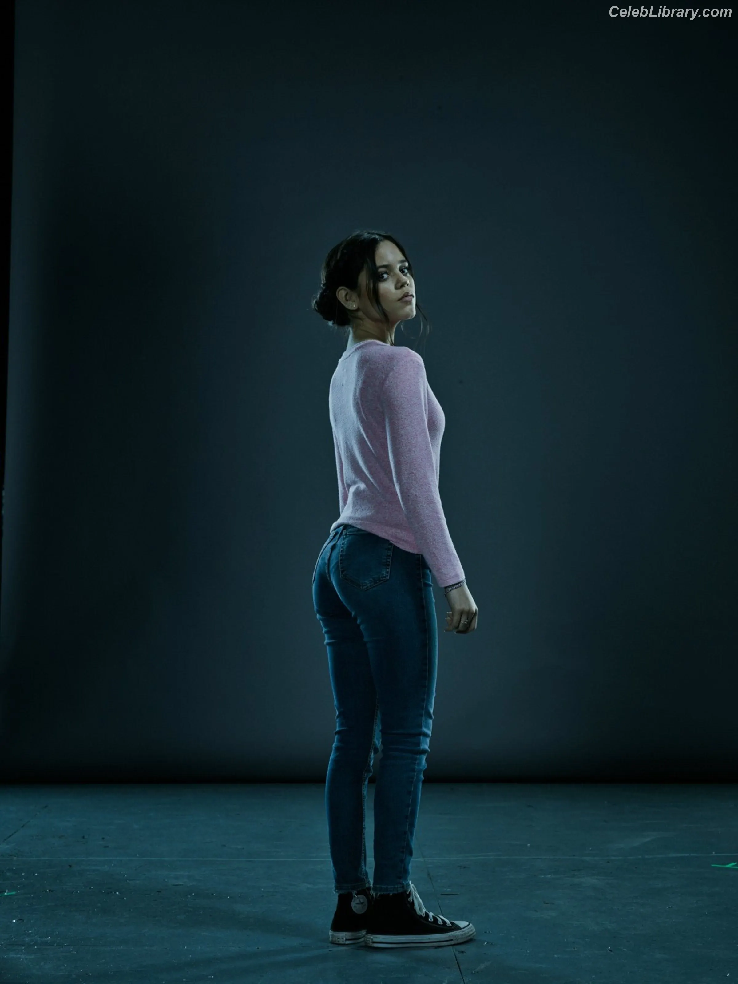 Jenna Ortega photo 19 of 5475
