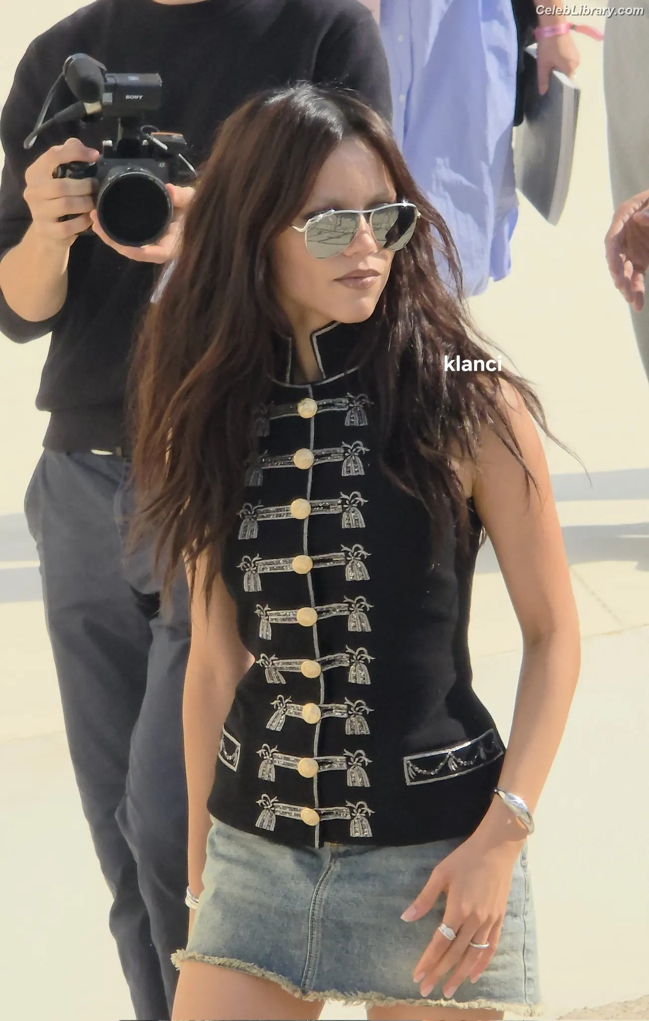 Jenna Ortega photo 4 of 5475