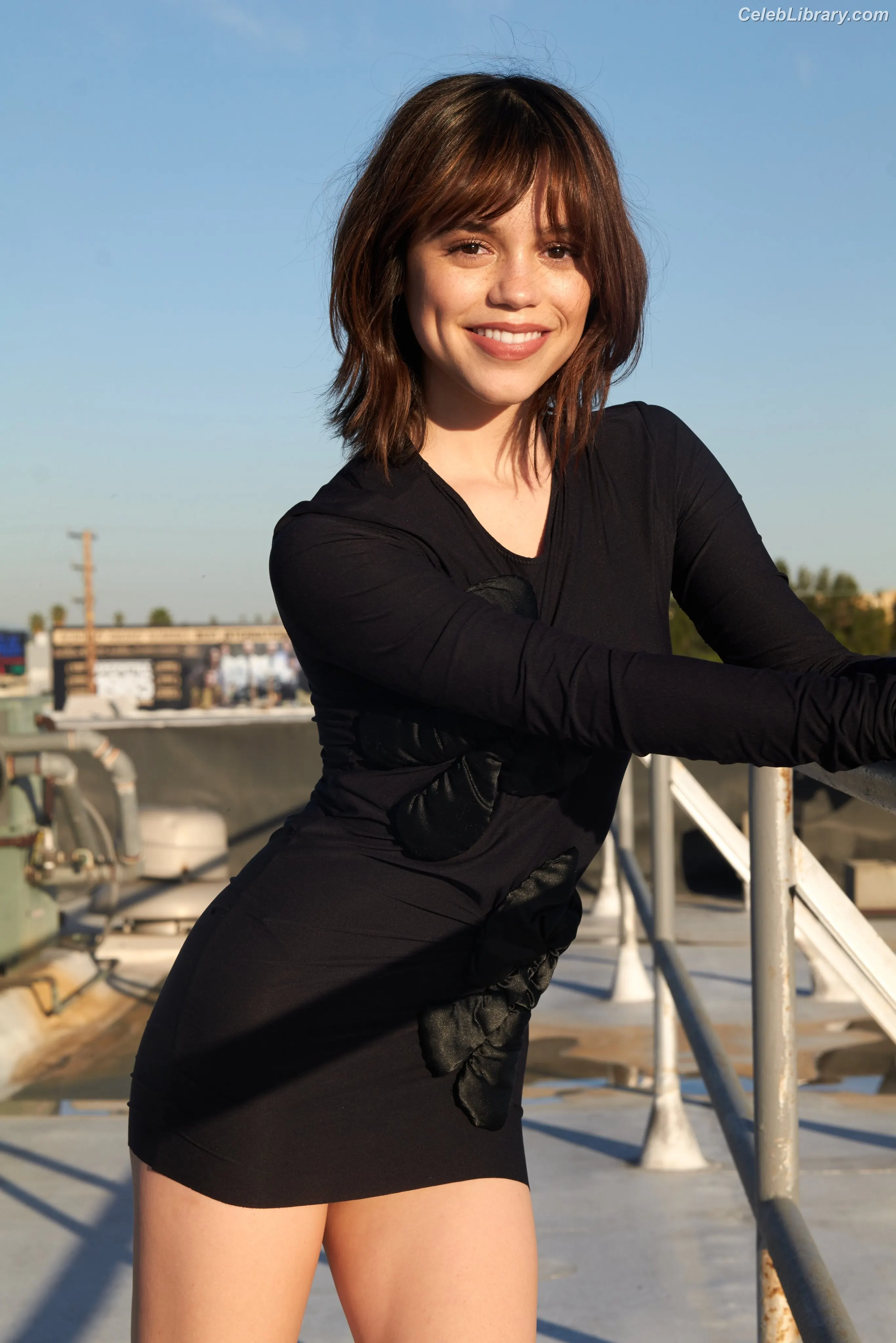 Jenna Ortega photo 5 of 5475