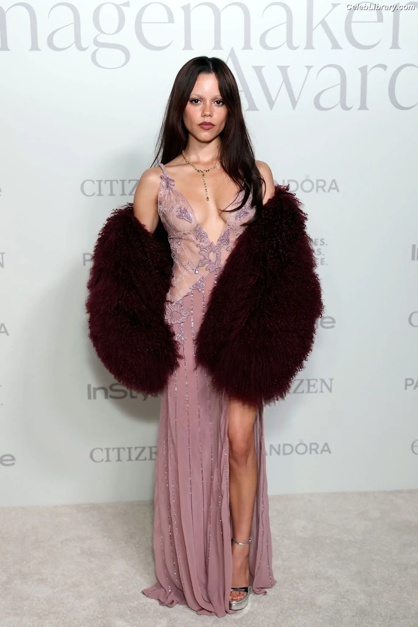 Jenna Ortega photo 10 of 5475