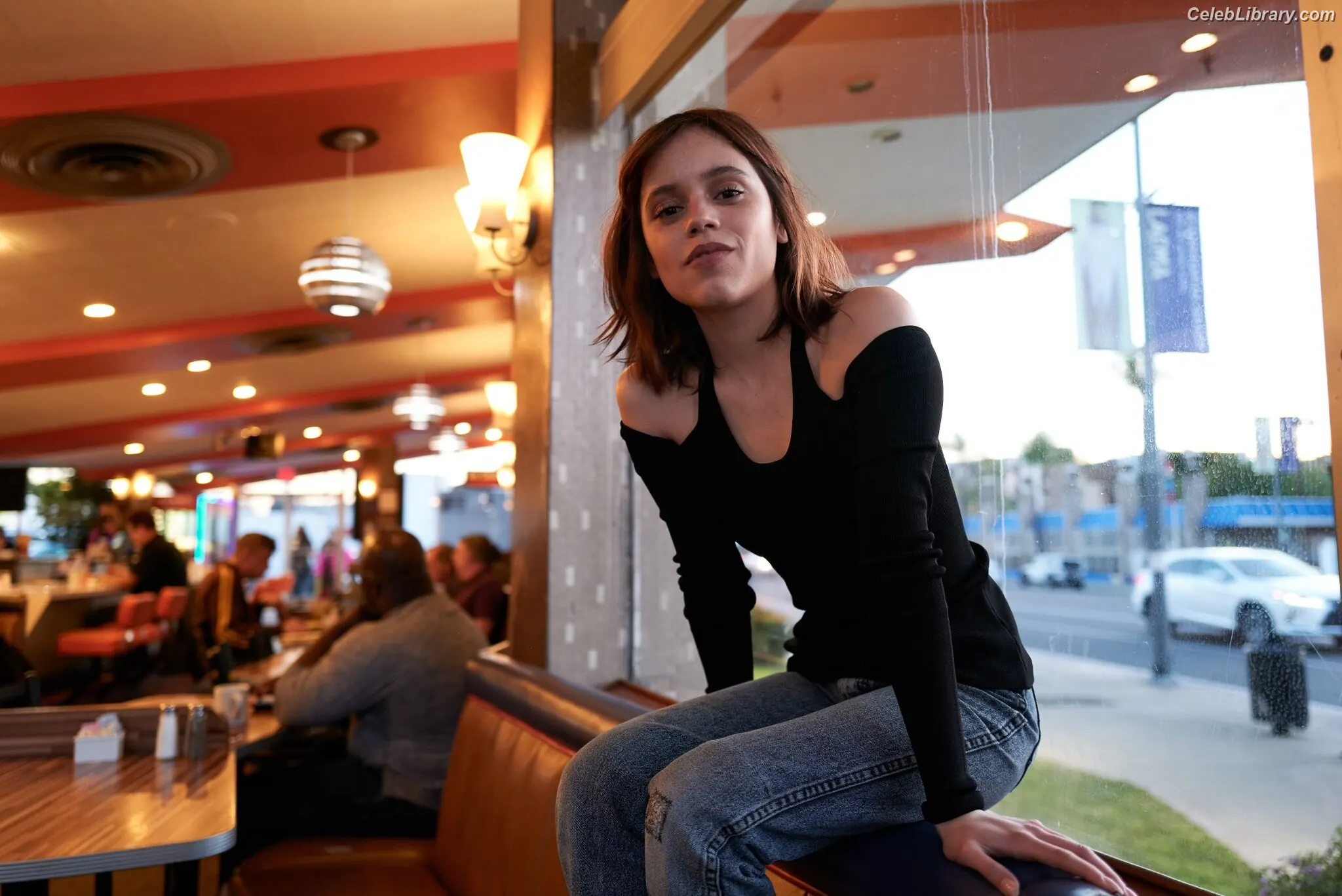 Jenna Ortega photo 14 of 5475