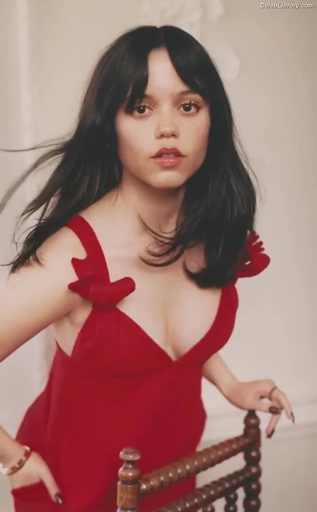 Jenna Ortega photo 6 of 5475
