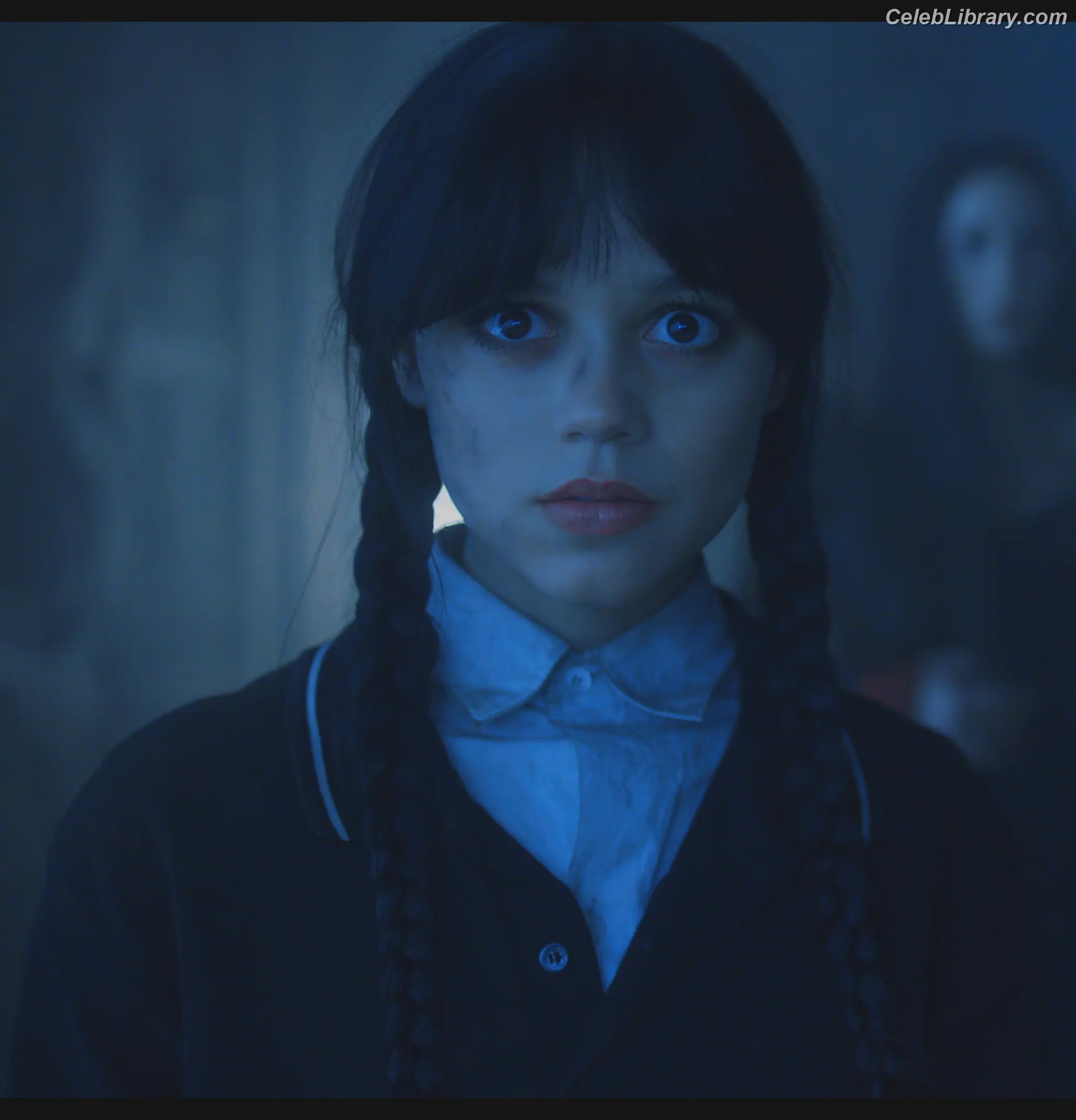 Jenna Ortega photo 2 of 5475